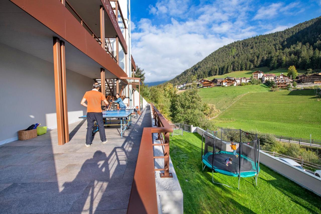Apartments La Rives Santa Cristina Val Gardena Exterior foto